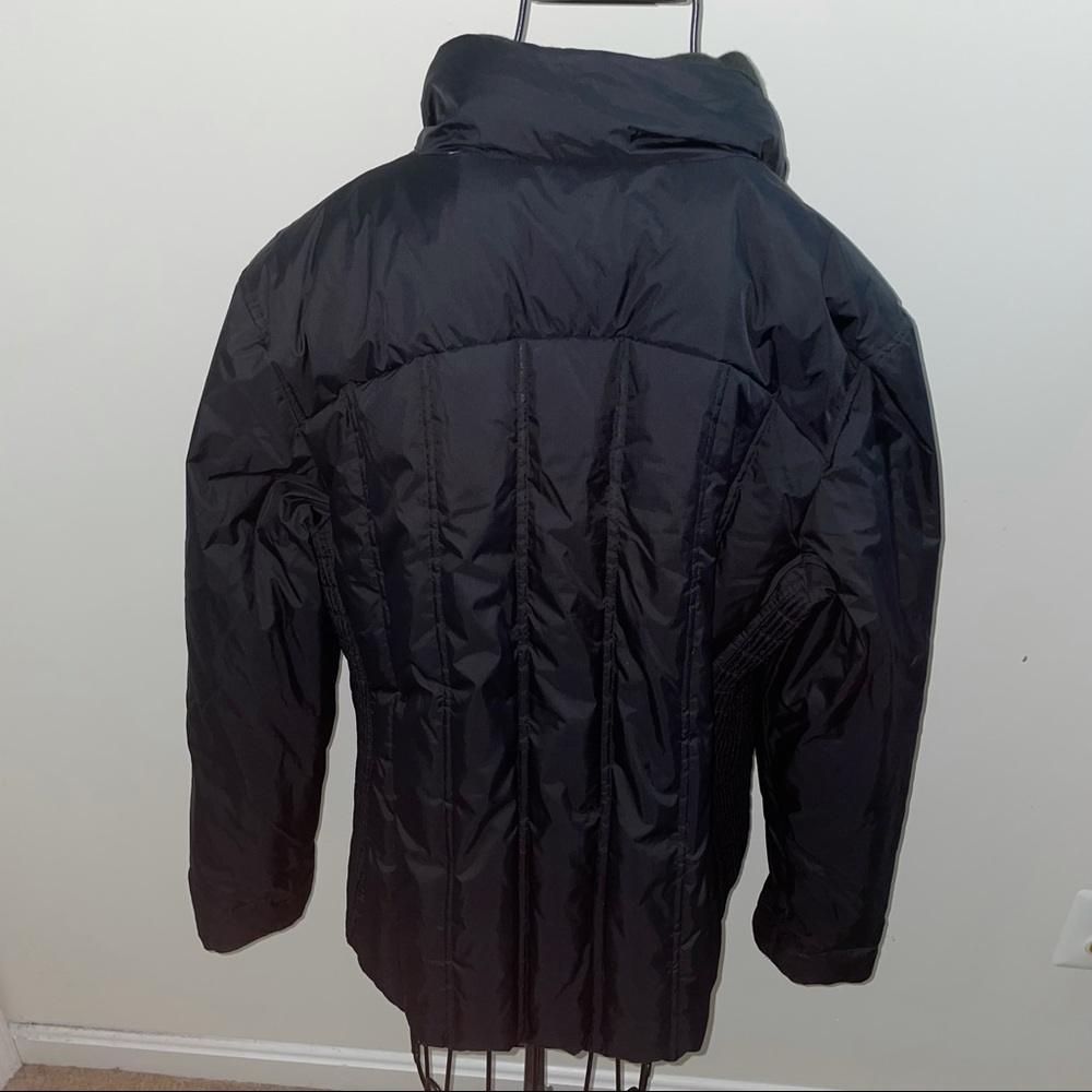 Lacoste Puffer Jacket - Picture 3 of 12